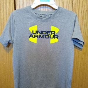 Under Armor boys t-shirt